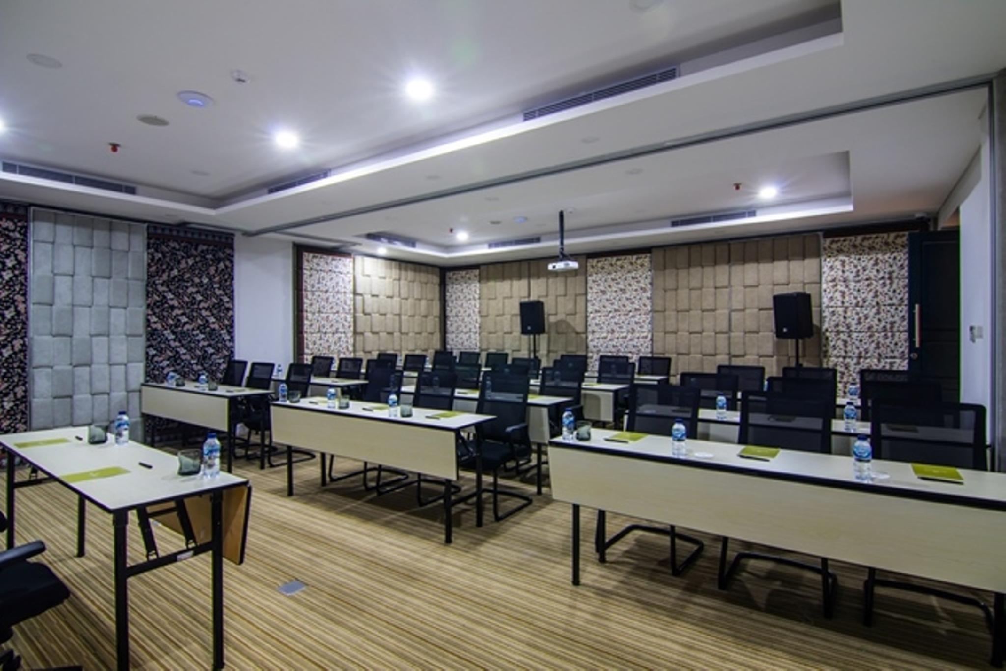 Jambuluwuk Thamrin Hotel Jakarta Luaran gambar